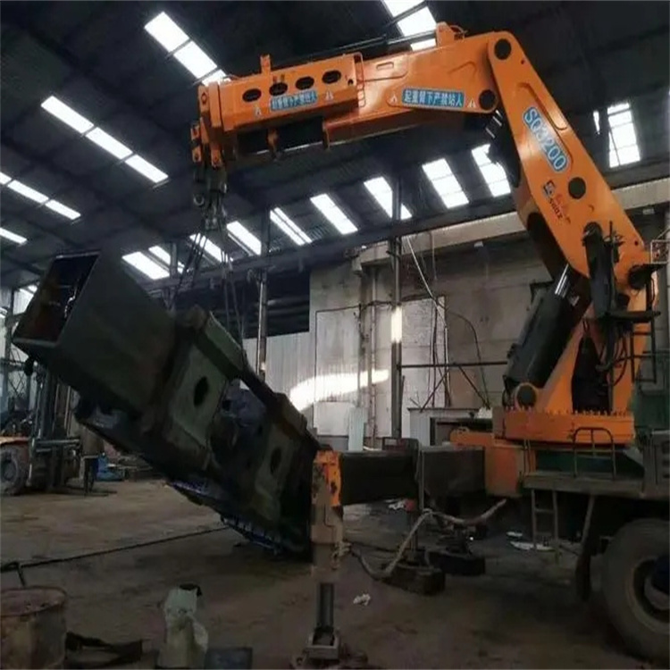 肥乡县130吨折臂吊车出租吊机租赁附近电话