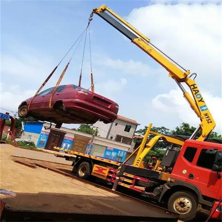 肥乡县吊车吊汽车的正确方法